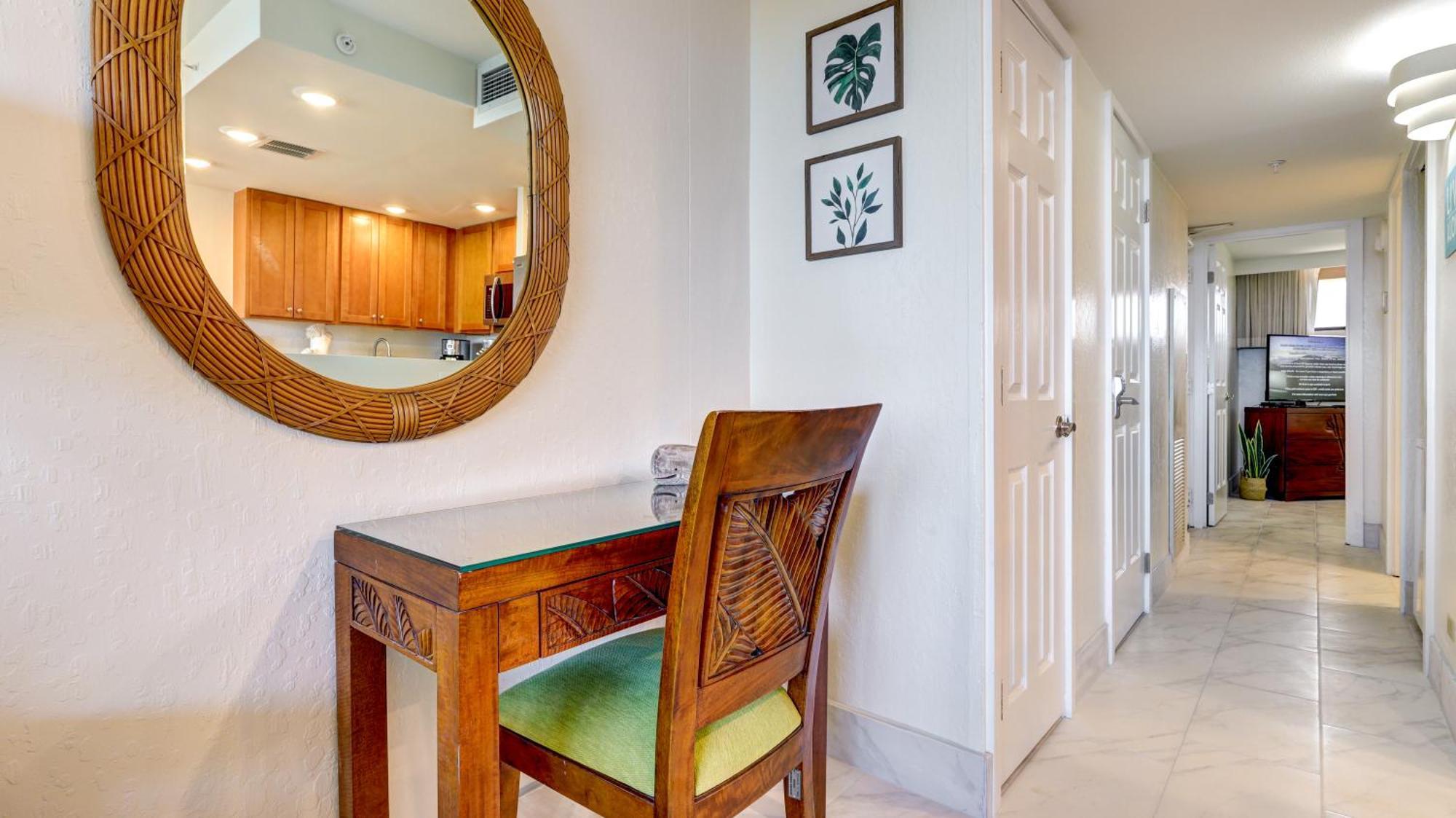 Maui Westside Presents: Kaanapali Shores 733 Stunning Ocean Views New Listing Appartement Lahaina